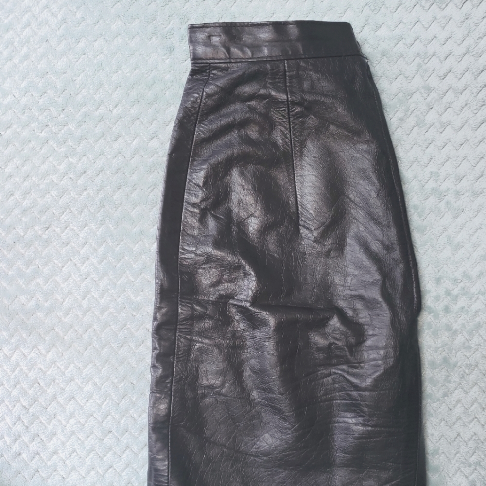 Vintage 1980s Pheonix Leather Skirt